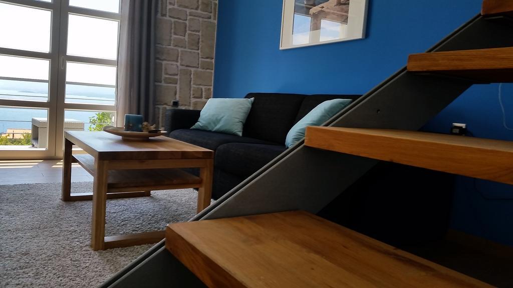 Apartments Lolita Bol Zewnętrze zdjęcie
