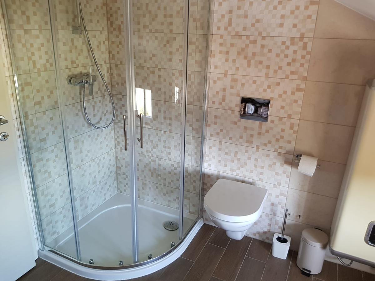 Apartments Lolita Bol Zewnętrze zdjęcie